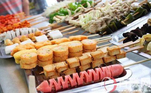 賣炸串掙錢嗎?這個項目能開店做嗎? 第1張 賣炸串掙錢嗎?這個項目能開店做嗎? 第1張